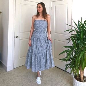 Maxi strapless summer dress